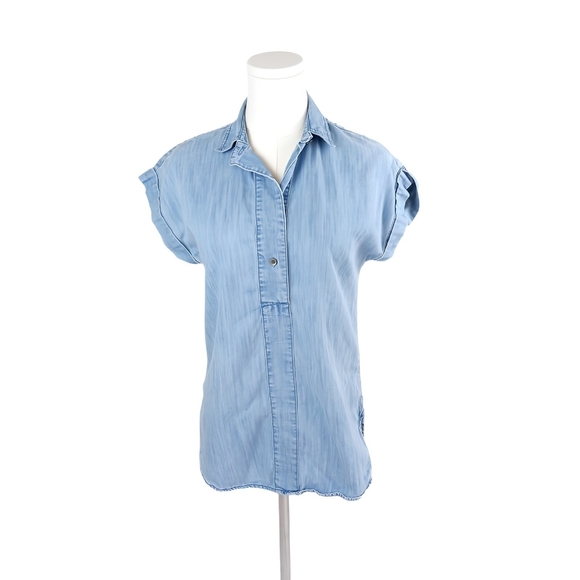 J. Crew Tops - J. Crew Chambray Blue Shirt 0 Button Snap Front Short Sleeves Relaxed Fit V-Neck